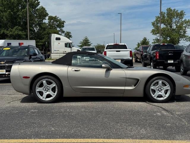 1998 Chevrolet Corvette Base in Light Pewter (Met) — front three-quarter view
